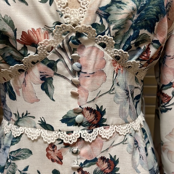 142. Luxxel No Love Lost Floral, Crochet Romper with Pockets, Size Large, NWT - Picture 8 of 17